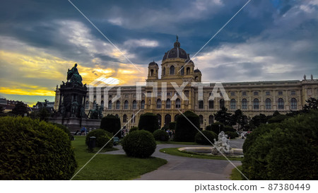 Sunset view to Maria-Theresien-Platz, Maria-Theresa statue and Culture Histori museum, Vienna, Austria Sunset view to Maria-Theresien-Platz, Maria-Theresa statue and Culture Histori museum, Vienna, Austria 87380449