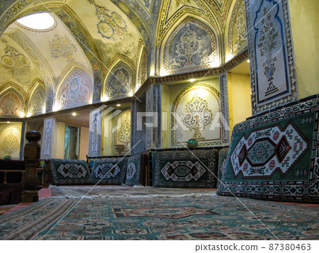 Interior view of Sultan Amir Ahmad Bathhouse, Kashan Iran 87380463