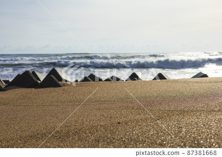 Hitachi City, Ibaraki Prefecture Wave-eliminating block on the Kawarago coast Hitachi City, Ibaraki Prefecture Wave-eliminating block on the Kawarago coast 87381668