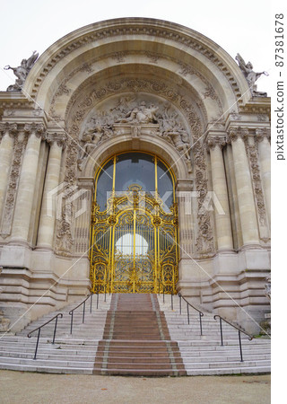 巴黎小皇宮 巴黎小皇宮 87381678