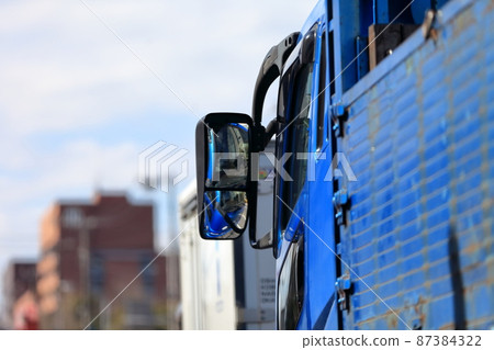 Truck side mirror image Truck side mirror image 87384322