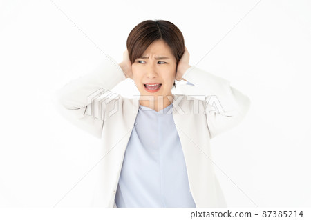 Female business that closes your ears 87385214