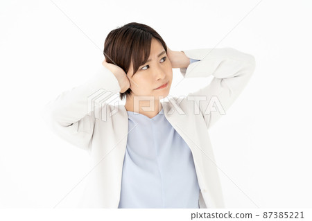 Female business that closes your ears Female business that closes your ears 87385221