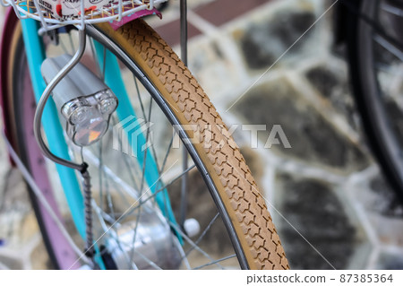 Bicycle tire 87385364