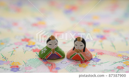 日本紙上的雛大人 87387900