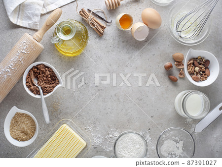 Baking ingredients 87391027
