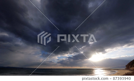 冬季夜景，沙灘和夜空，超廣角，220217pm 87393940