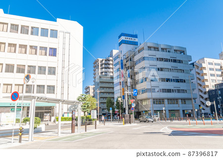 Scenery in front of the station Hon-Atsugi Station Scenery in front of the station Hon-Atsugi Station 87396817
