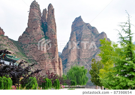 The strange rocks of Bingling Temple, a key point on the Silk Road in Lanzhou, Gansu Province, China The strange rocks of Bingling Temple, a key point on the Silk Road in Lanzhou, Gansu Province, China 87398654