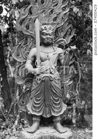 Fudo Myo皇家雕像 87400429