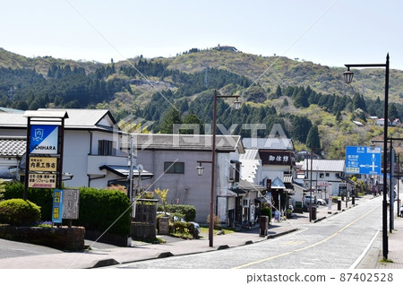 Hakone Town National Highway No. 1, Daikanzan and Numazu / Yugawara Traffic Information Board 87402528