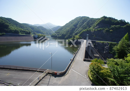Daimon Dam and Lake Kiyosato Daimon Dam and Lake Kiyosato 87402913