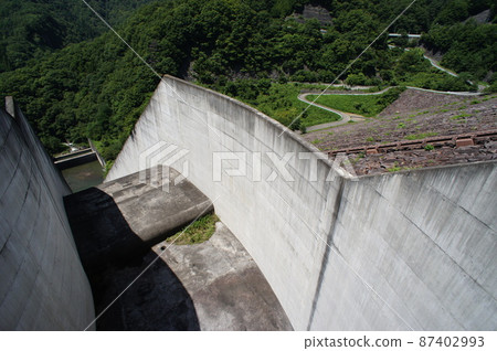 Arakawa dam spillway Arakawa dam spillway 87402993