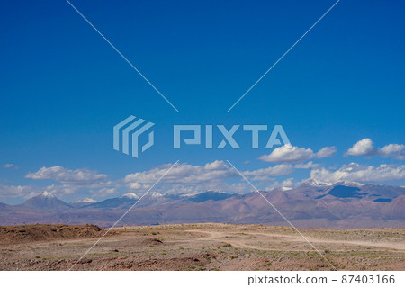 Atacama Desert 87403166