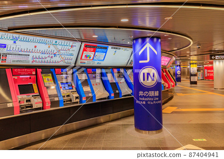 Underground passage at Shibuya Station, Tokyo 87404941