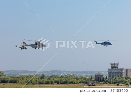 Russian helicopter formation flight 87405400