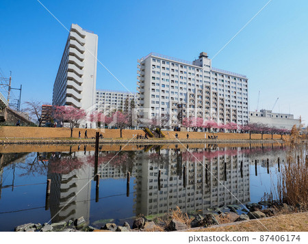 春中川 春中川 87406174