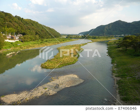 Sagami River seen from Ogura Bridge 87406846