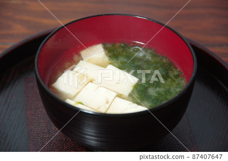 海萵苣豆腐味噌湯 Aosa紫菜豆腐味噌湯 87407647