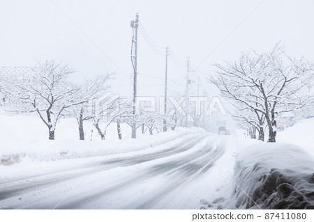 雪道（山形縣佐賀市） 87411080
