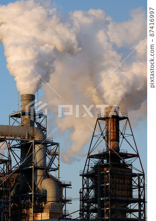 煙囪和煙灰 煙囪和煙灰 87416997