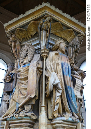 第戎的摩西井 87417463