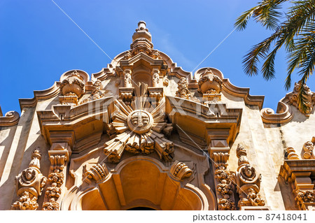 San Diego Museum. 87418041