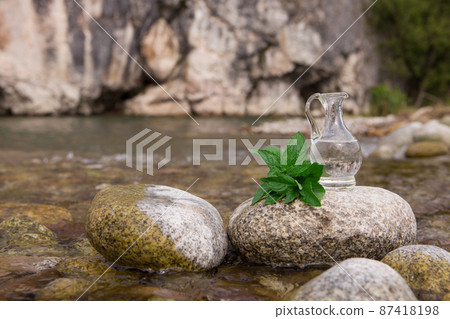 Essential oil and mint - Ayurveda. Essential oil and mint - Ayurveda. 87418198
