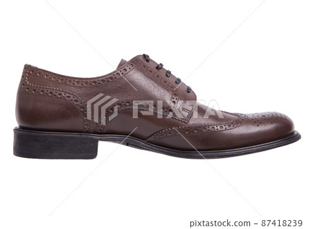 Men's classic brown leather shoes isolated on white background. 87418239