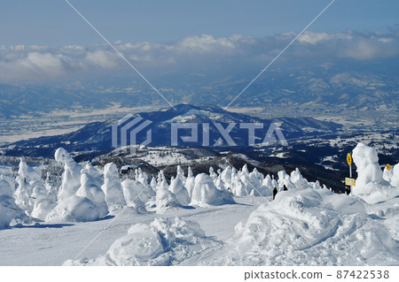 View of Yamagata Zao tree ice field ski course and Kaminoyama basin View of Yamagata Zao tree ice field ski course and Kaminoyama basin 87422538