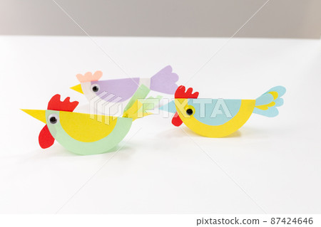 paper chicken craft for kids, step by step instruction, DIY 87424646