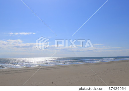 Kujukuri beach and sea on the Boso Peninsula 87424964