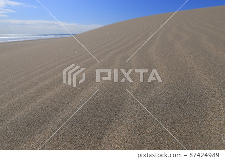 Kujukuri beach and sea on the Boso Peninsula 87424989