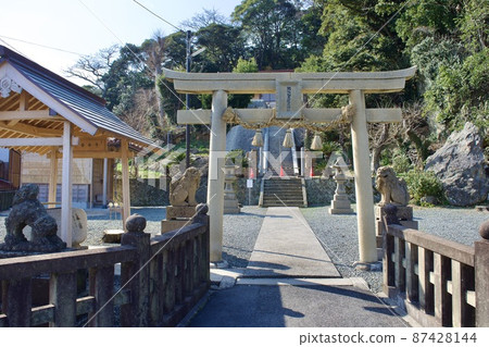 島根半島 42ura Noiura 的二坂之井神社 島根半島 42ura Noiura 的二坂之井神社 87428144