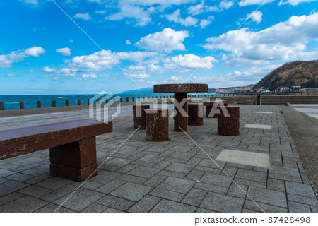 藍天、大海、沙灘公園的形象(新潟縣山東區出雲崎町拍攝) 藍天、大海、沙灘公園的形象(新潟縣山東區出雲崎町拍攝) 87428498