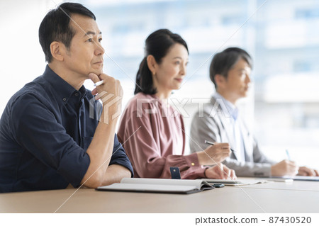 中老年研討會參加者合影合影“LINK FOREST” 中老年研討會參加者合影合影“LINK FOREST” 87430520