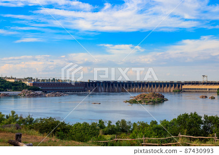 Dnieper Hydroelectric Station on the Dnieper river in Zaporizhia, Ukraine Dnieper Hydroelectric Station on the Dnieper river in Zaporizhia, Ukraine 87430993