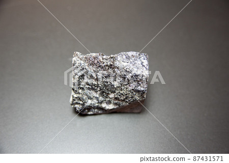 礦物標本堇青石 礦物標本堇青石 87431571