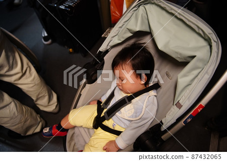 Toddler Toddler 87432065