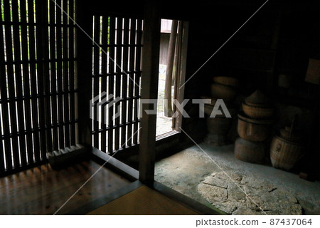 Nakamura Residence Kitchen in Okinawa 87437064