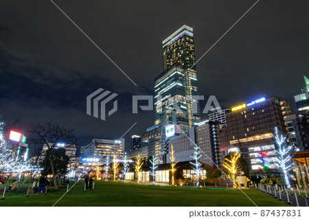 Illuminations in Tennoji Park, Osaka and Abeno Harukas 87437831