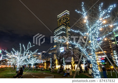 天王寺公園、大阪和阿倍野 Harukas 的燈飾 87437832