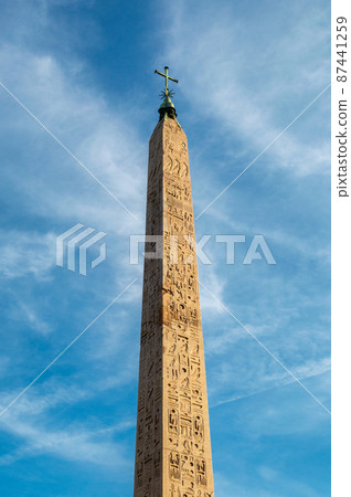 Ancient Egyptian obelisk in St. Peter's Square in Vatican city in Rome, Italy Ancient Egyptian obelisk in St. Peter's Square in Vatican city in Rome, Italy 87441259
