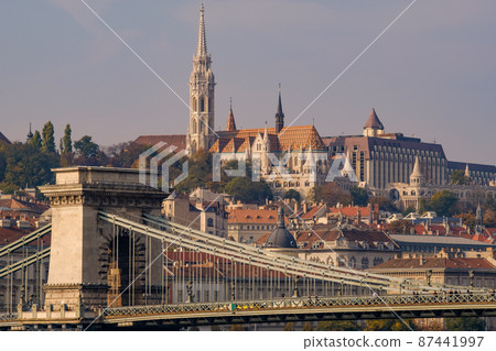 Szechenyi Chain Bridge and Buda Castle in Budapest, Hungary Szechenyi Chain Bridge and Buda Castle in Budapest, Hungary 87441997