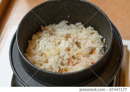 [烹調] 蟹釜飯 87447177