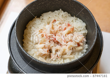 [烹調] 蟹釜飯 87447181