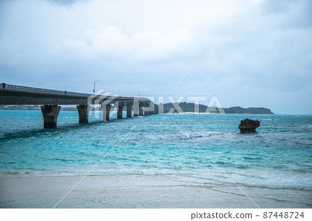 Superb view from Miyakojima Ikema Ohashi parking lot 87448724
