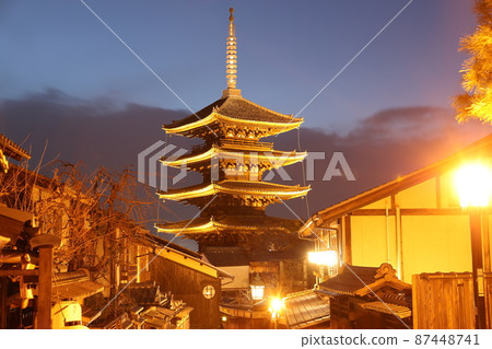 東山花光路 87448741