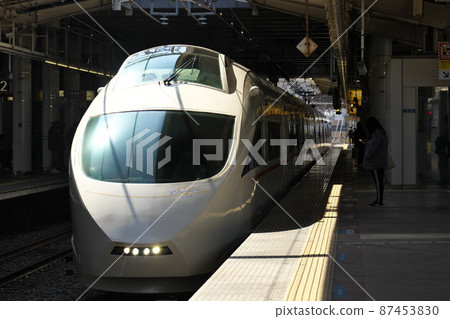 Romance car VSE type 50000 passing through Odakyu Ebina station Romance car VSE type 50000 passing through Odakyu Ebina station 87453830