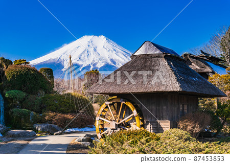 世界遺產富士忍野八景山 87453853